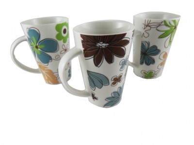 VR06790 Cup