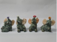 1027 Animal Figurines